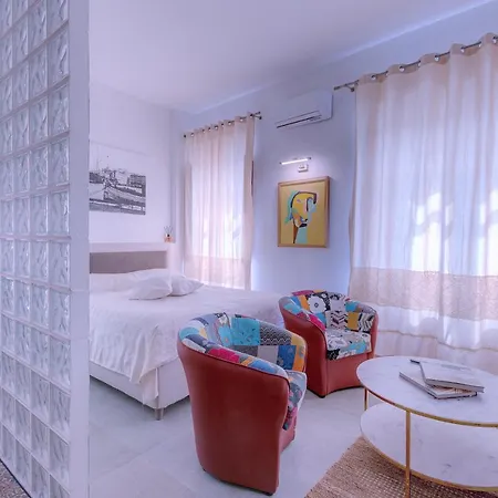 Right House Sur Le Port - Harbour View Apartment